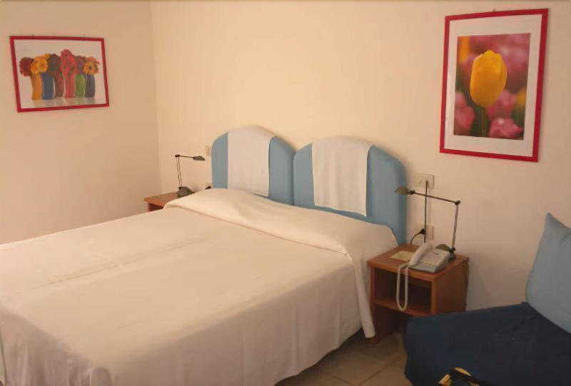 Hotel La Roccia Palau Exterior photo
