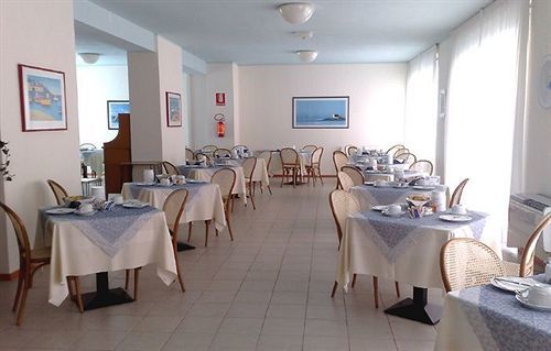 Hotel La Roccia Palau Exterior photo